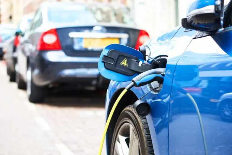 cette électrique pollue déjà moins qu’une thermique