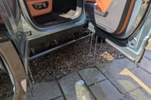 Floating Emergency and Escape